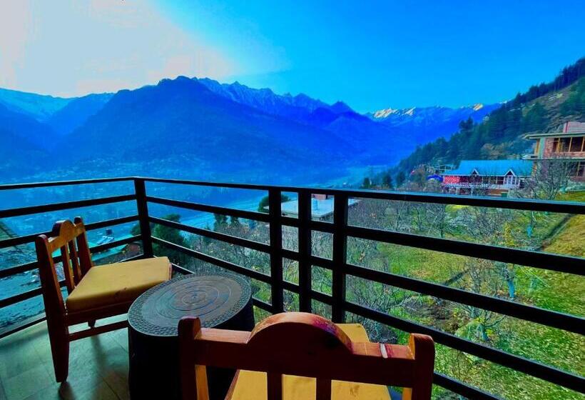 Номер Deluxe, Kartik Cottage, Manali   A Blissful View From Entire Cottage
