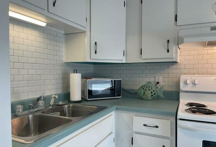 침실 1개 아파트, Ocean Breeze   Beautiful Condo & Pet Friendly