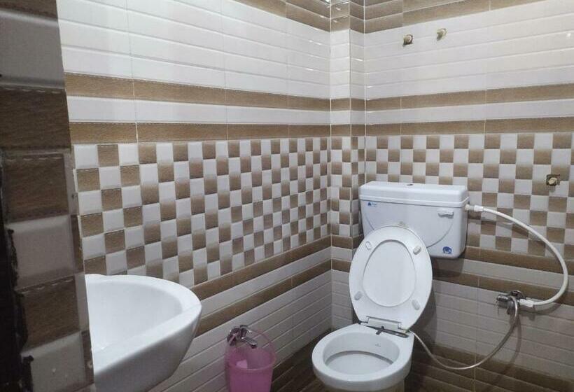 スタンダードルーム, Aashram Ashok Vatika By Wb Inn