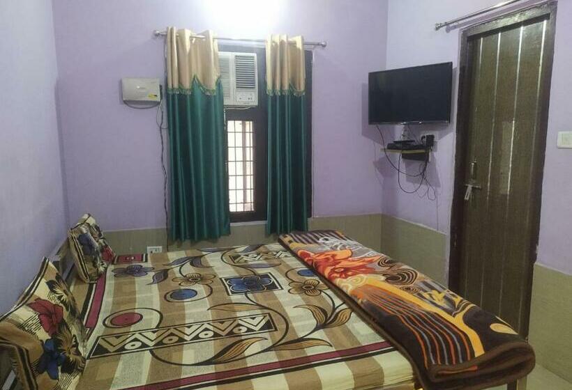 スタンダードルーム, Aashram Ashok Vatika By Wb Inn