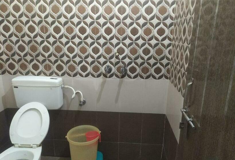 スタンダードルーム, Aashram Ashok Vatika By Wb Inn