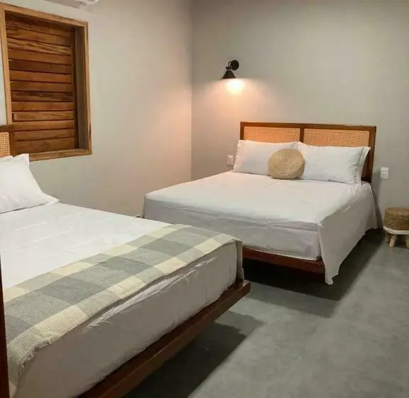 Perhebungalow, Lyttos Bungalows