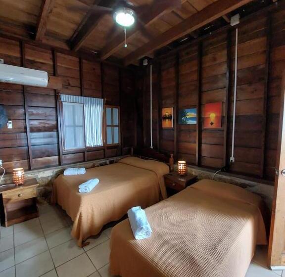 标准间, Sunset Bay B&b