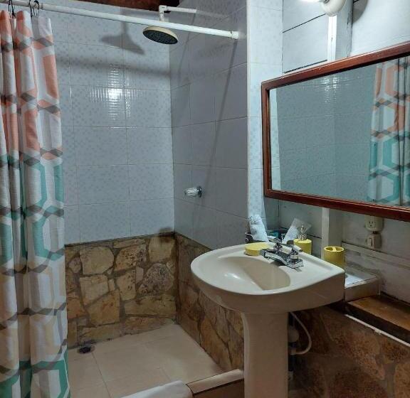 标准间, Sunset Bay B&b