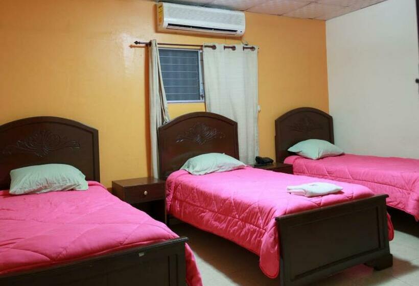 غرفة قياسية ثلاثية, Interamericano