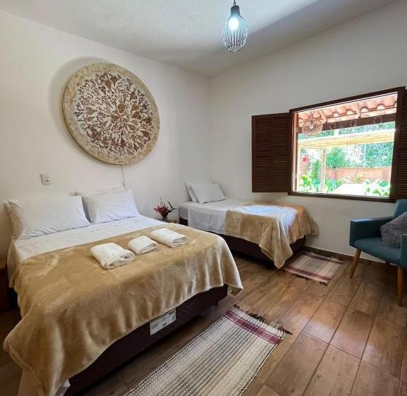 اتاق استاندارد سه تخته با چشمانداز باغ, Pousada Casa De Fadas