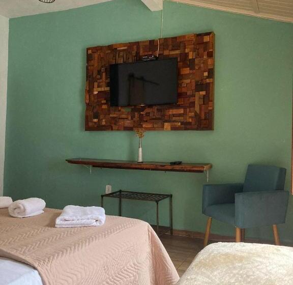 اتاق استاندارد سه نفره, Pousada Casa De Fadas