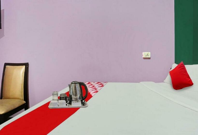 トリプルクラシックルーム, O Padam Residency