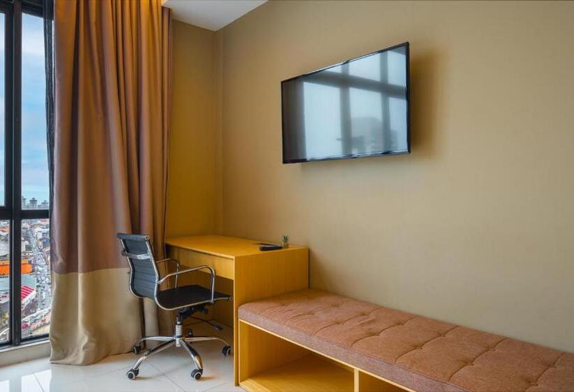 带双人大床的行政管理套房, Greystone 99 Suites