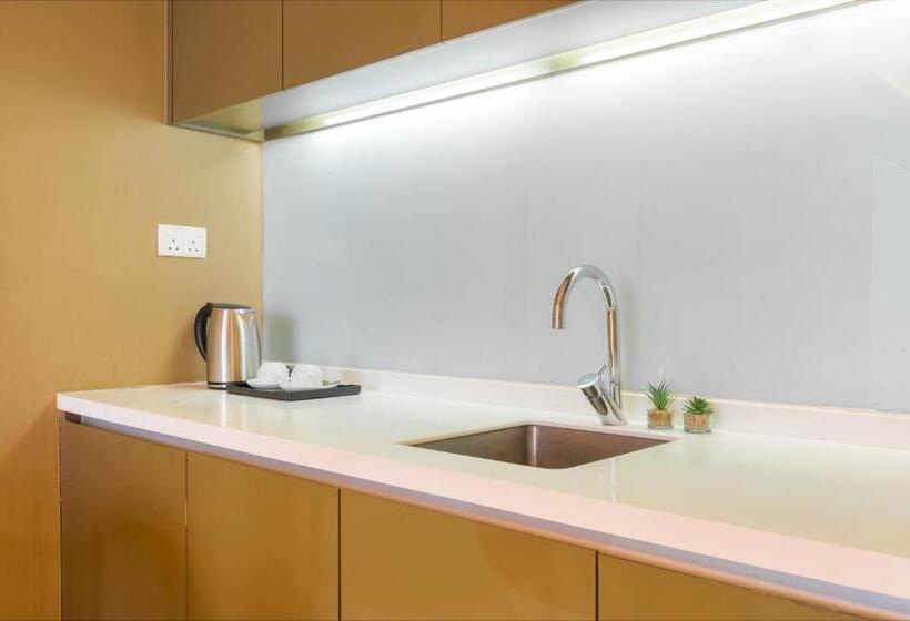 带双人大床的行政管理套房, Greystone 99 Suites