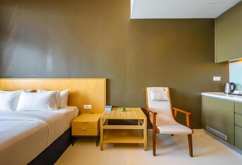 سوییت سوپریور, Greystone 99 Suites