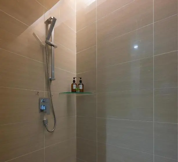 سوئیت اجرایی با تخت کینگ, Greystone 99 Suites
