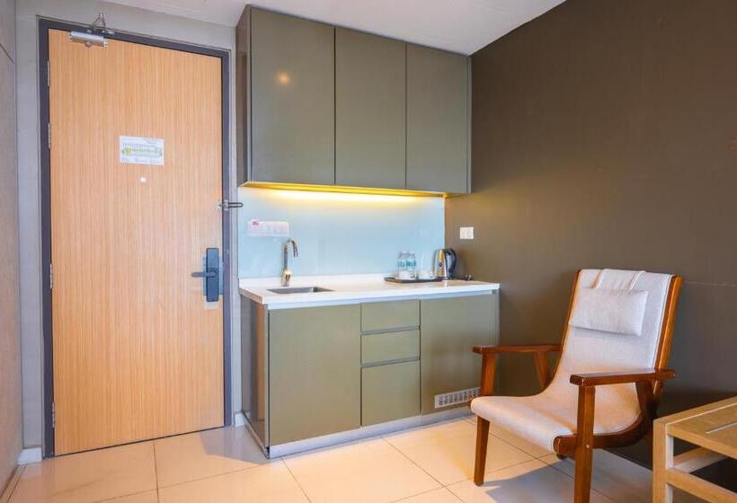 带阳台套房, Greystone 99 Suites