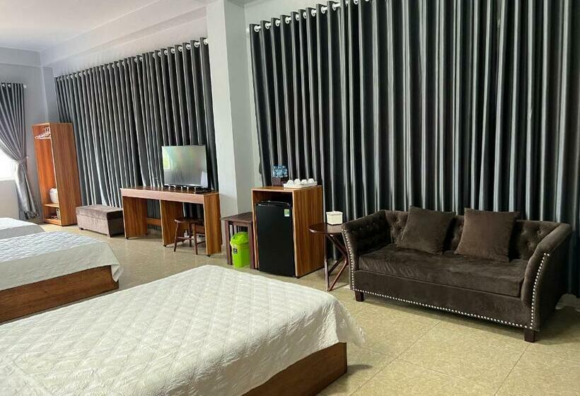 اتاق استاندارد چهار تخته, Khách Sạn Trung Anh 78 Hai Bà Trưng Bmt