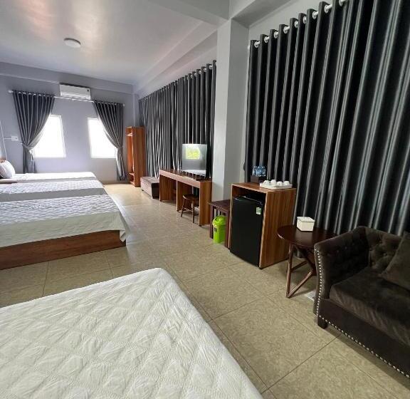 اتاق استاندارد چهار تخته, Khách Sạn Trung Anh 78 Hai Bà Trưng Bmt