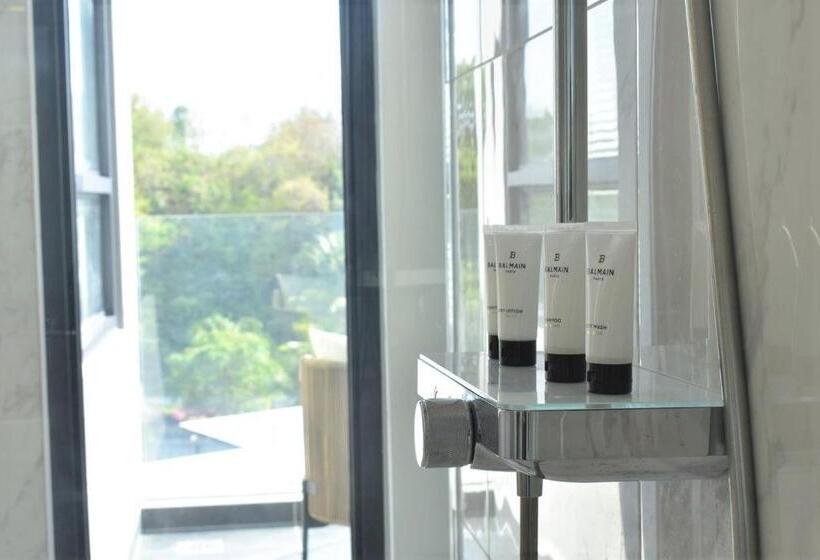 套房, The Riyaz Lavanya