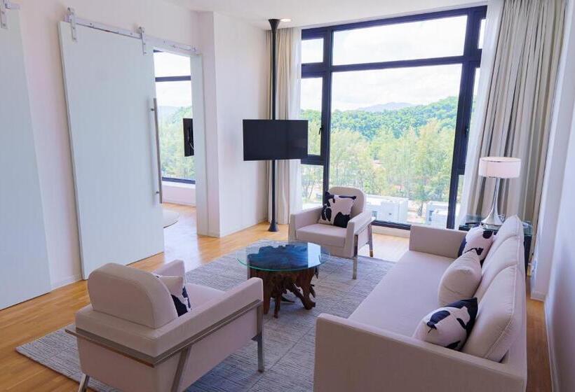 套房, The Riyaz Lavanya