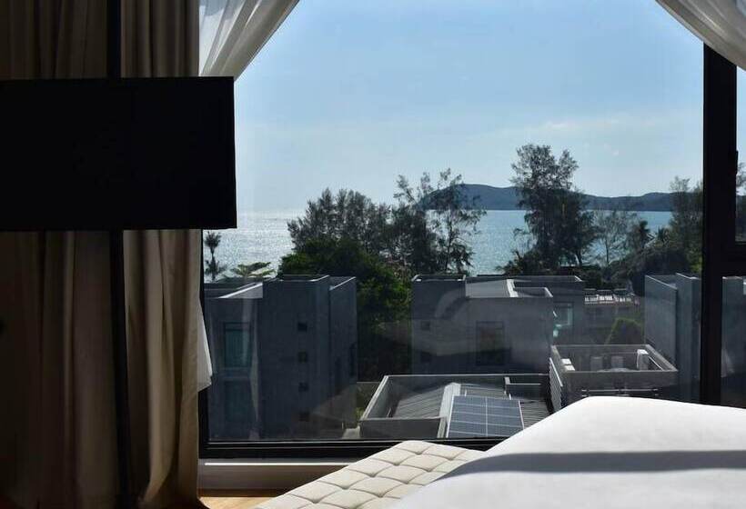 小型套房, The Riyaz Lavanya