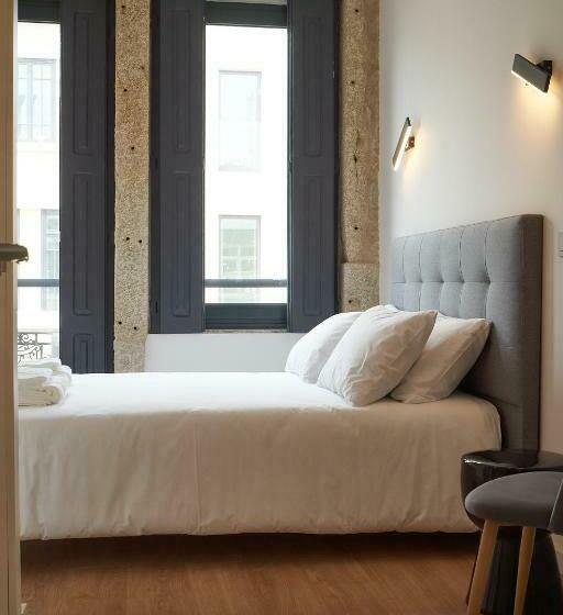 스탠다드 룸, Brito Capelo 183