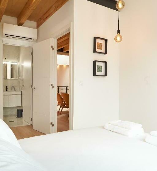 스탠다드 룸, Brito Capelo 183