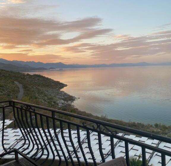 호수 전망 클래식 룸, Il Tramonto