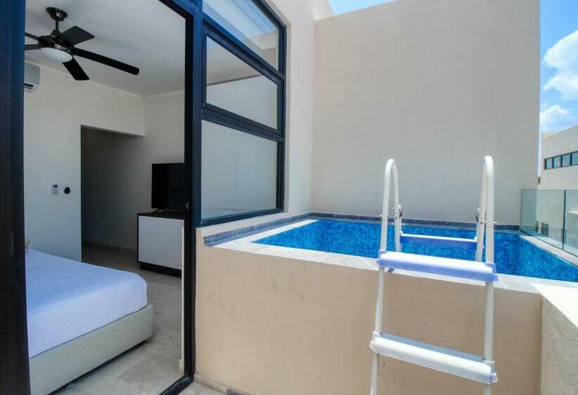 إستوديو قياسى, Moonlight 002 At Aldea Zama