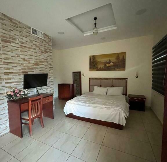 اتاق لوکس, Nojoom