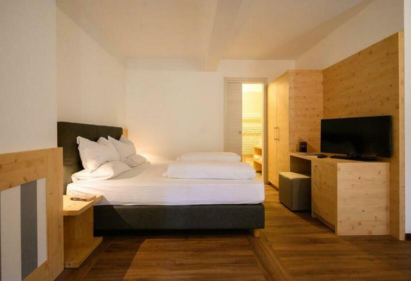 غرفة سوبيريور, Stella Alpina