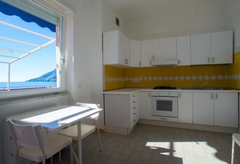 Апартаменты 3 Спальни Вид на Море, Casa Vacanze Maiori