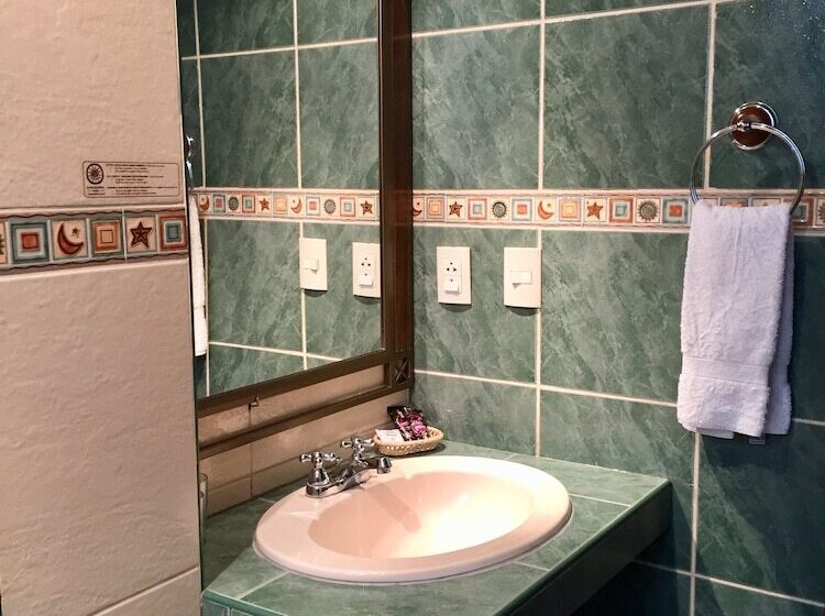 3-Bett-Standardzimmer, Amerindia