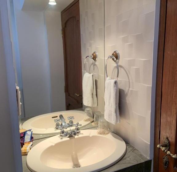 3-Bett-Standardzimmer, Amerindia