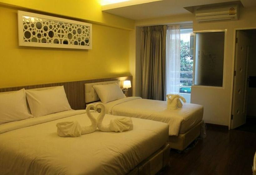 Номер Superior, Chariot Pattaya