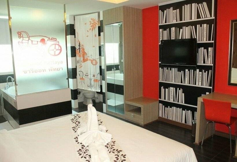 Номер Deluxe, Chariot Pattaya