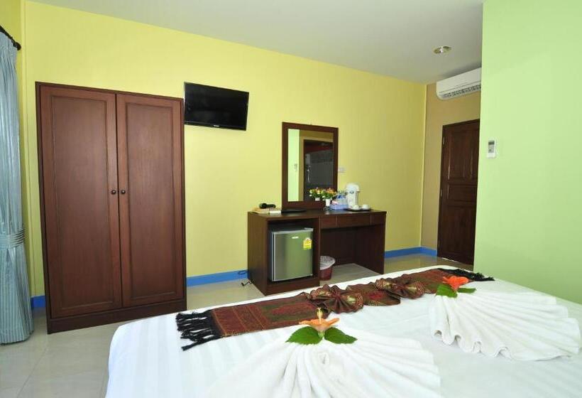 디럭스 룸, Chongkhao Resort  Phi Phi Island