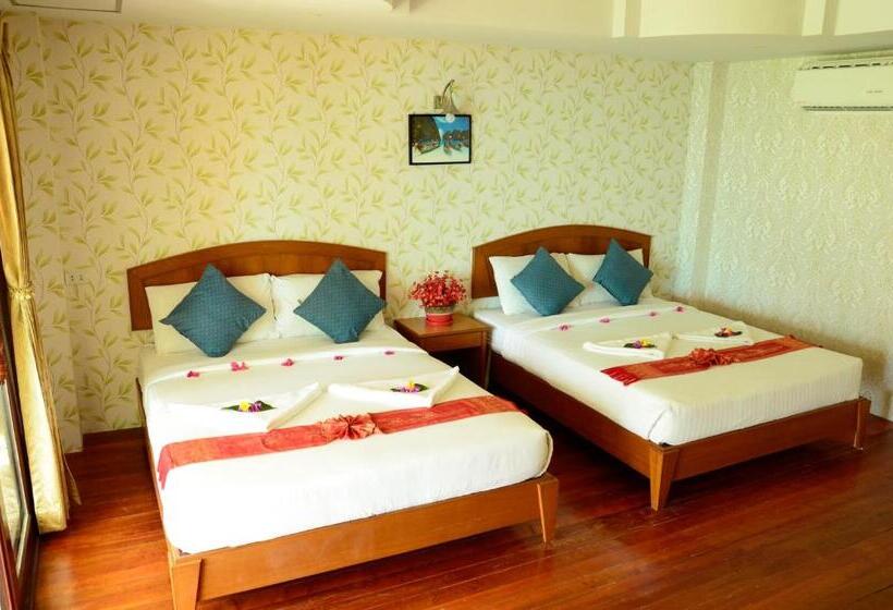 패밀리 방갈로, Chongkhao Resort  Phi Phi Island