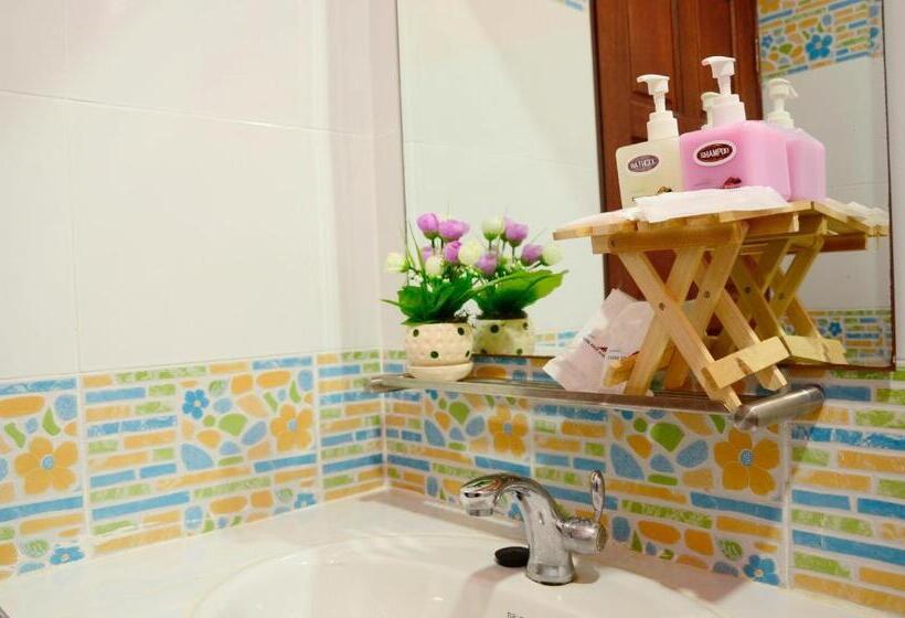 디럭스 룸, Chongkhao Resort  Phi Phi Island