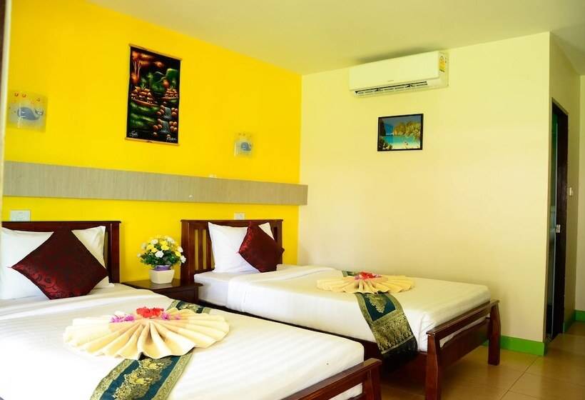 수피리어 룸, Chongkhao Resort  Phi Phi Island