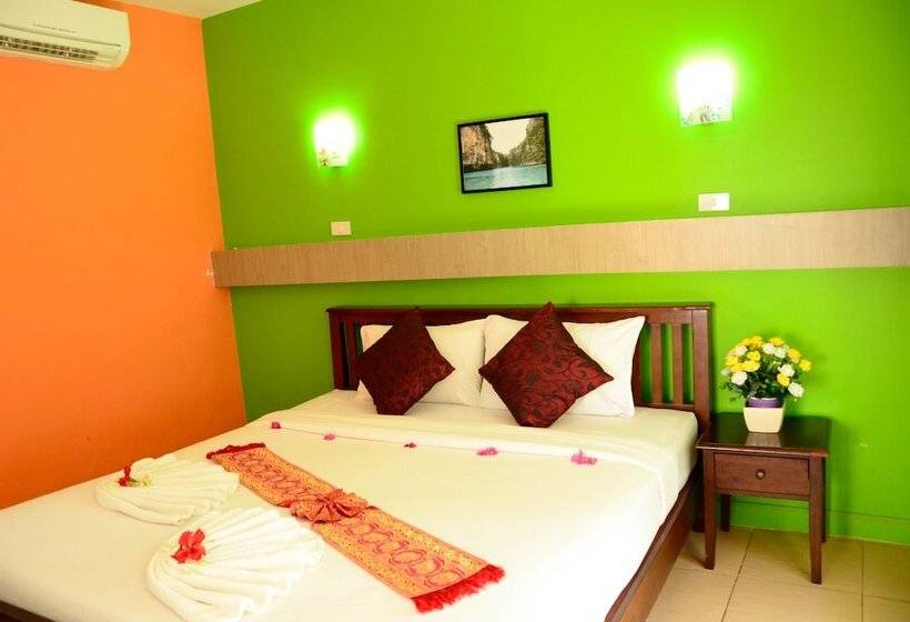 수피리어 룸, Chongkhao Resort  Phi Phi Island