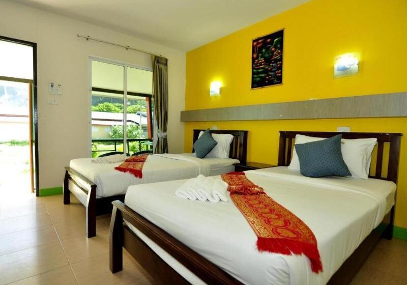 수피리어 룸, Chongkhao Resort  Phi Phi Island