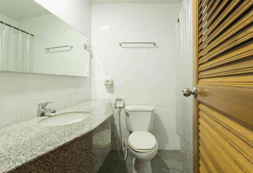 디럭스 트리플 룸, City Hotel Krabi