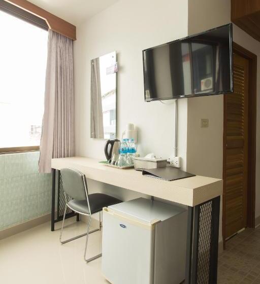 디럭스 트리플 룸, City Hotel Krabi