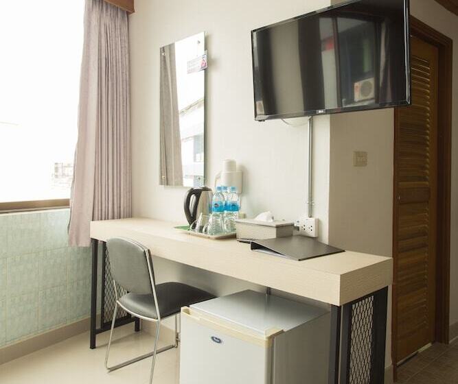 디럭스 트리플 룸, City Hotel Krabi