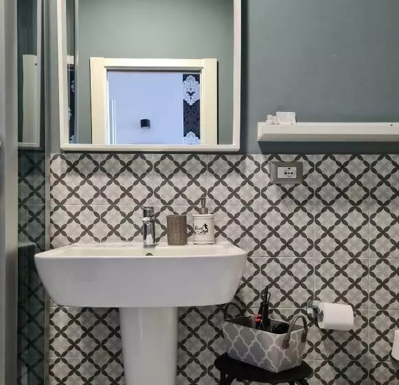 اتاق لوکس, Corso Italia Rooms