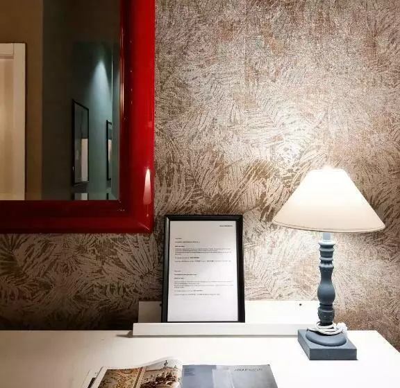 اتاق لوکس, Corso Italia Rooms