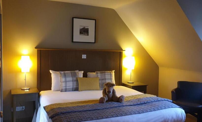 חדר סטנדרט, Garth