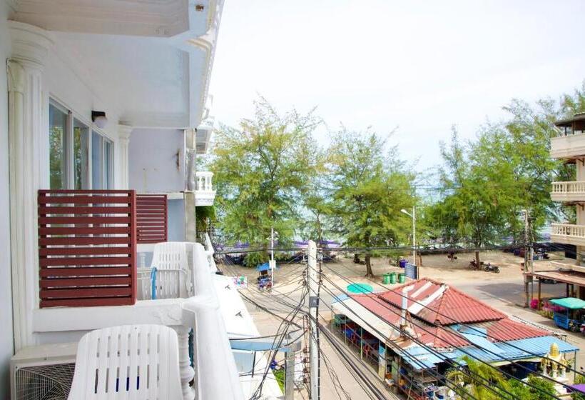 스탠다드 발코니 룸 바다 전망, Golden Guesthouse By The Beach Cha Am