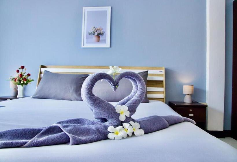 스탠다드 발코니 룸 바다 전망, Golden Guesthouse By The Beach Cha Am