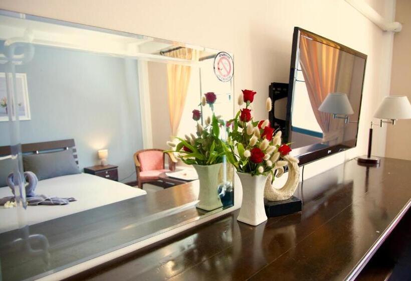 스탠다드 룸, Golden Guesthouse By The Beach Cha Am