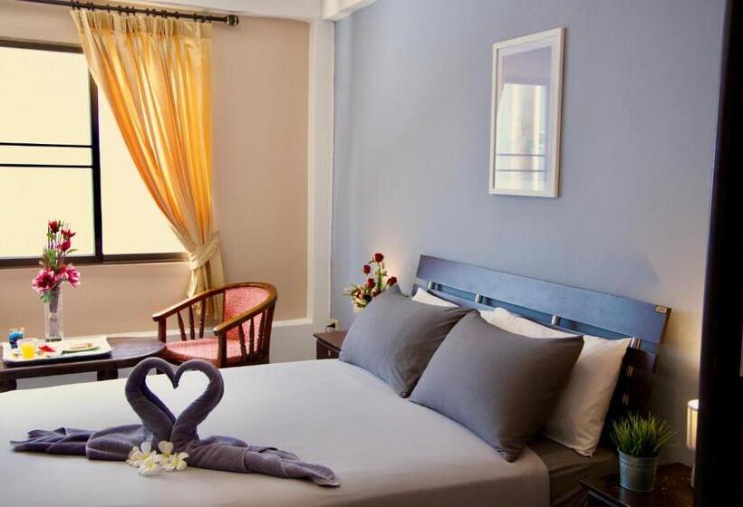 스탠다드 룸, Golden Guesthouse By The Beach Cha Am