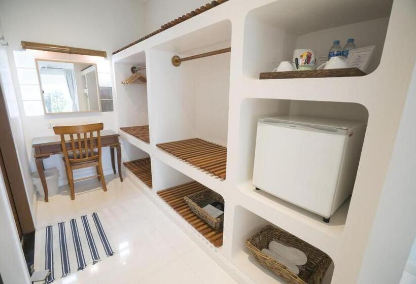 디럭스 방갈로, King S Garden Resort   Sha Plus